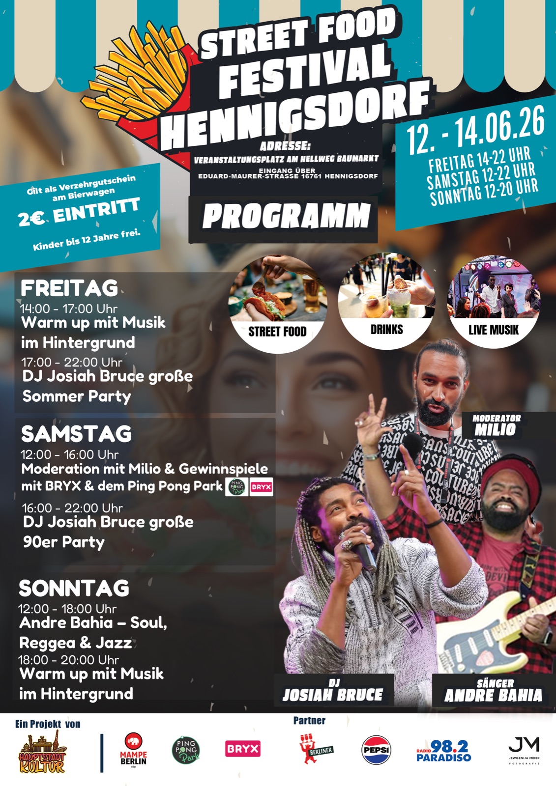 Flyer mit Programm über drei Tage und Künstlerfotos.