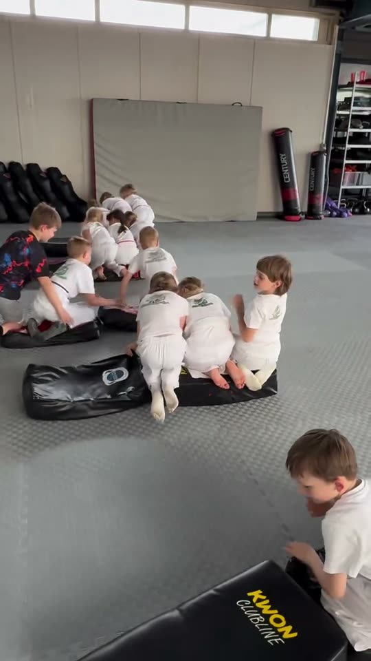 Kurzvideo aus der Produktion fuer die Kampfsportschule Wehr Dich
